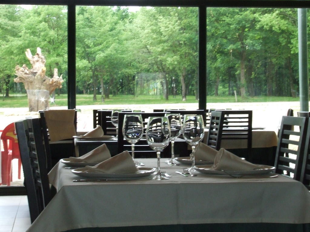 Camping Vila De Sarria Extérieur photo
